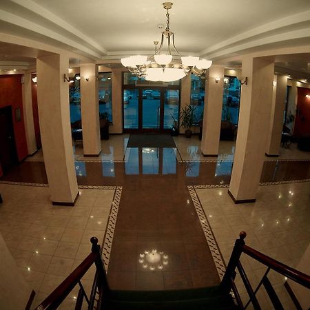 Hotel Complex Ukraine Lutsk Exterior photo
