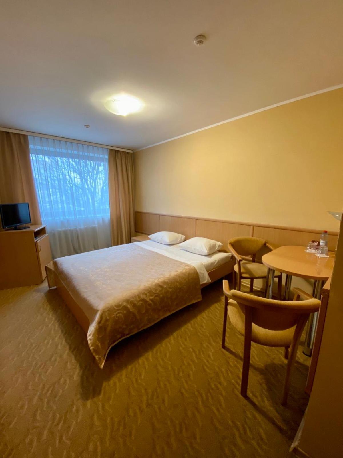Hotel Complex Ukraine Lutsk Exterior photo